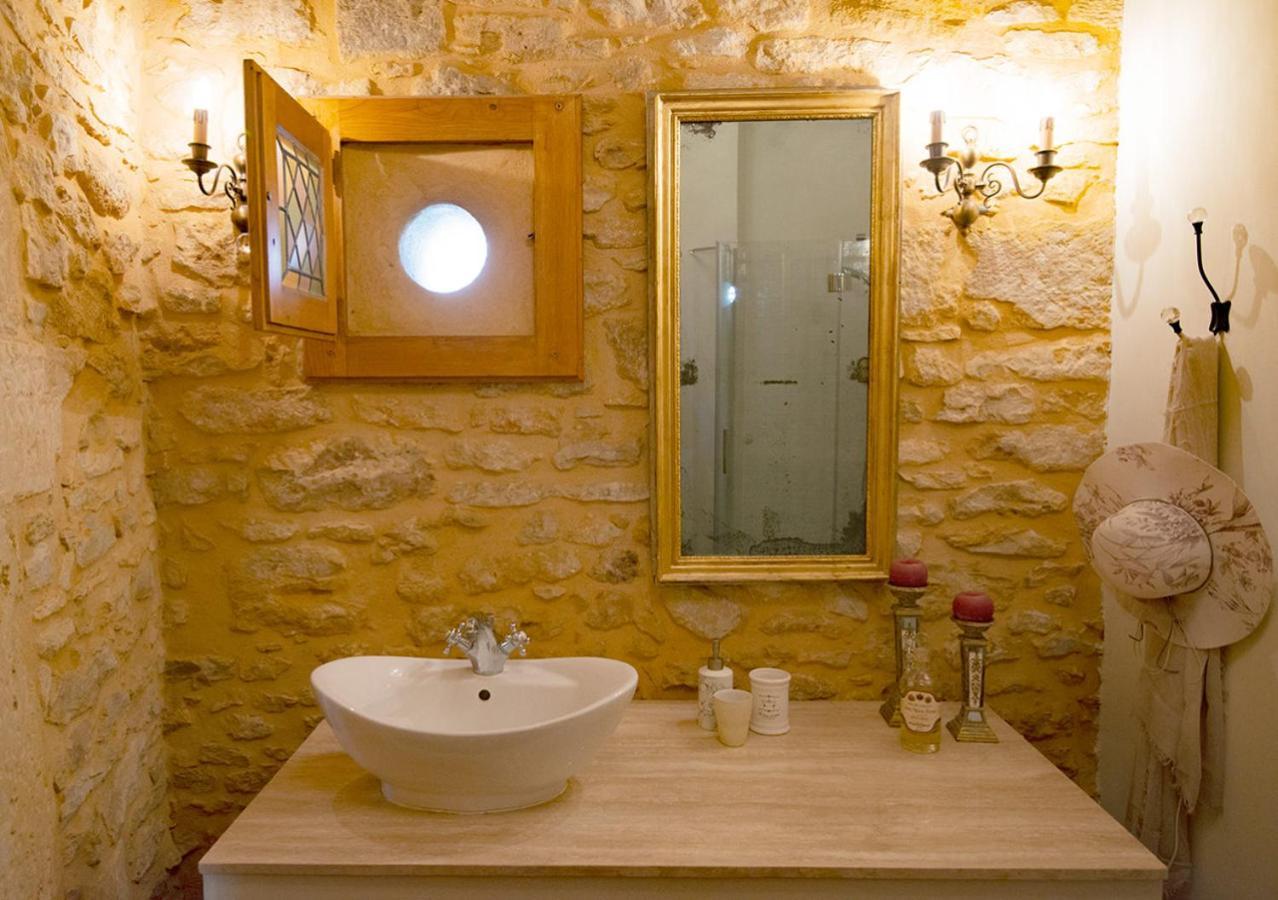 La Source, Beynac, Dordogne Hotel Luaran gambar